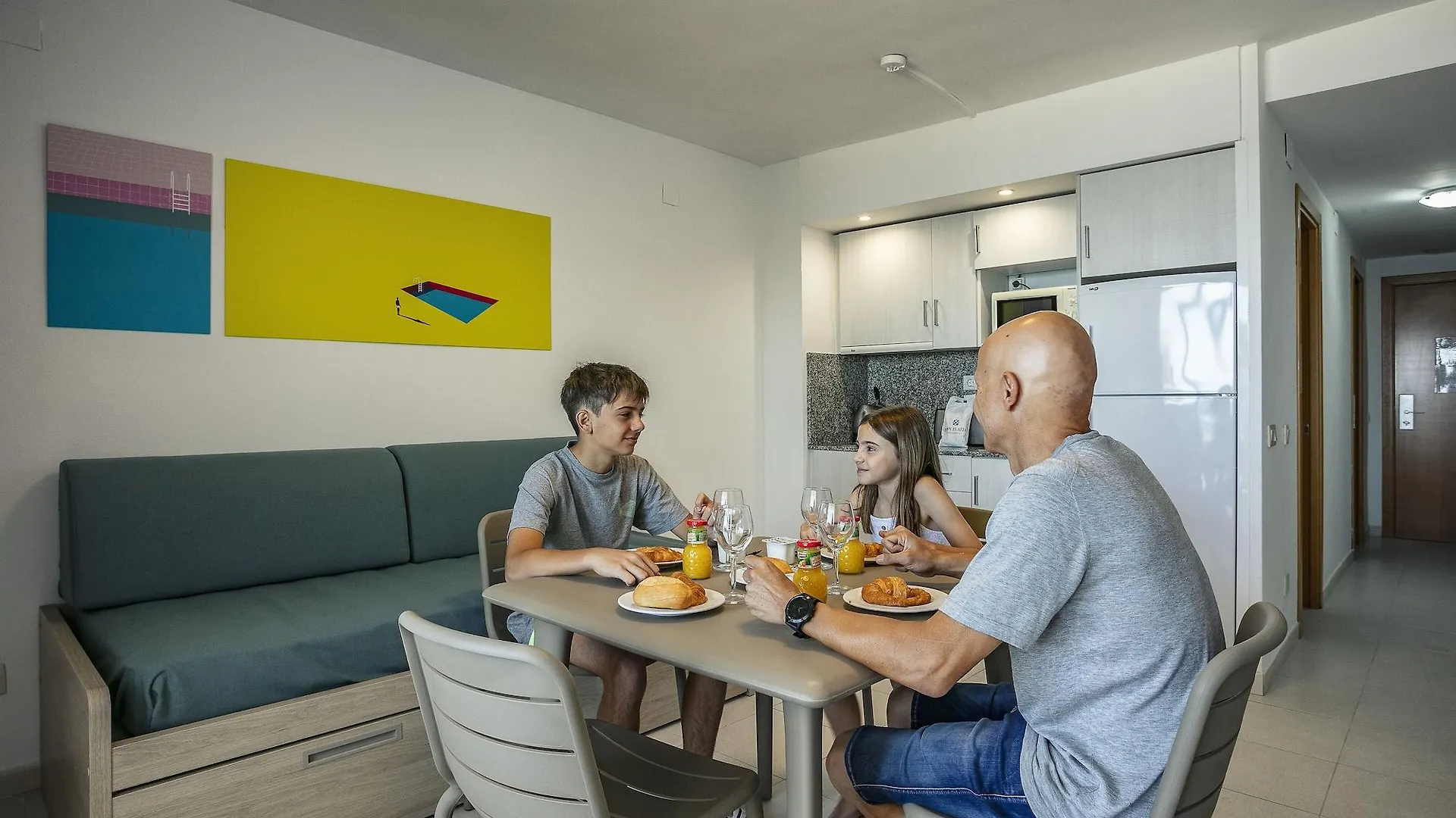 Pins Platja Apartments Cambrils