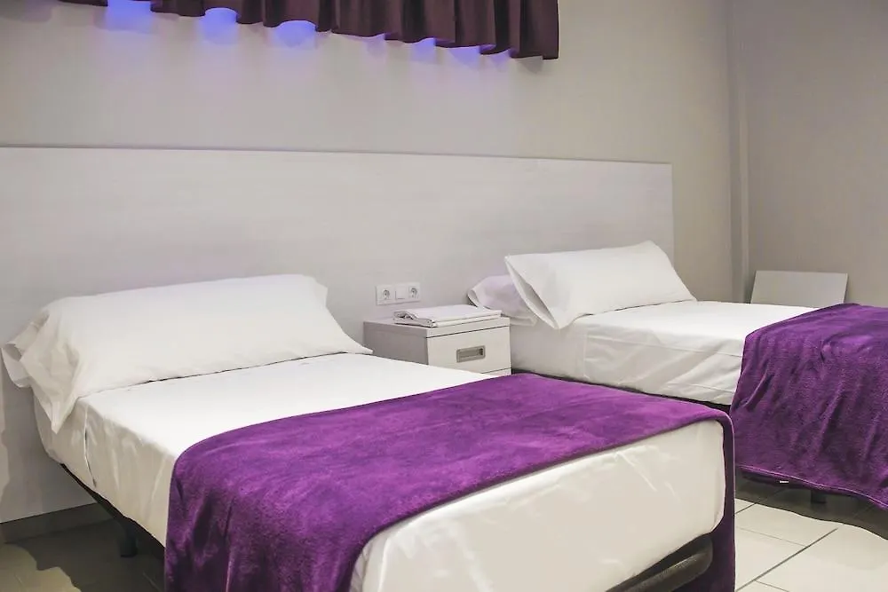 Pins Platja Apartments Cambrils