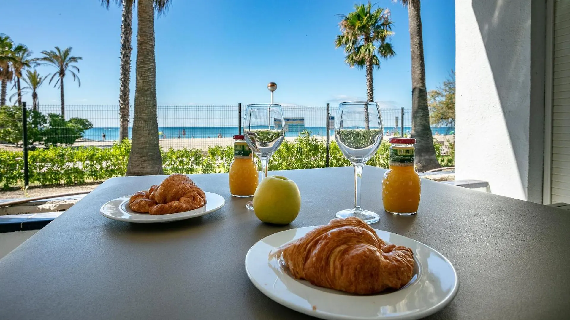Pins Platja Apartments Cambrils 0*,  İspanya